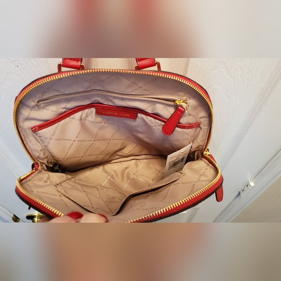 Michael Kors Backpack Adele Scarlet Red - BNWT ❤️ - Picture 5 of 6